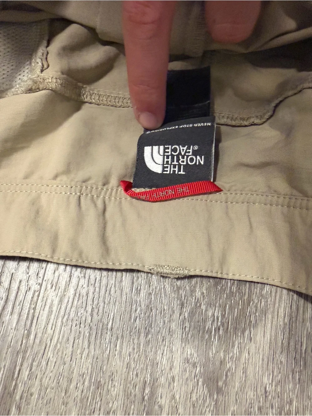 The North Face Men's Size 38 Beige Straight Leg Nylon Outerwear Pants